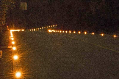 湖北首創(chuàng )太陽(yáng)能自發(fā)光道路標識
