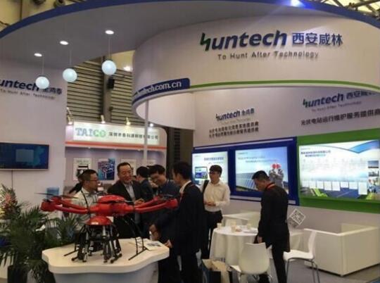 新品發(fā)布，無(wú)人機展示     金鴻泰驚艷亮相SNEC 2017