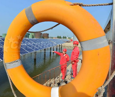 我國首個(gè)在油氣集輸站建設的光伏發(fā)電站投運成功