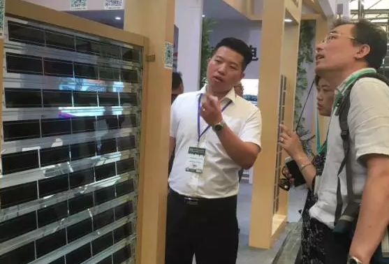 光伏遮陽(yáng)百葉窗在零碳建筑中的應用