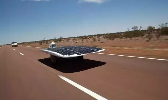 你看這些地方都裝上光伏電站，每年能省一半電費！