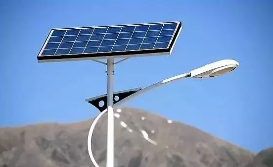你看這些地方都裝上光伏電站，每年能省一半電費！