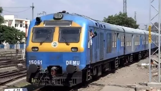 名不副實(shí)的印度太陽(yáng)能火車(chē)？