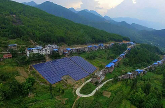 首航新能源攜手億清佳華，助力重慶云陽(yáng)1MW光伏電站
