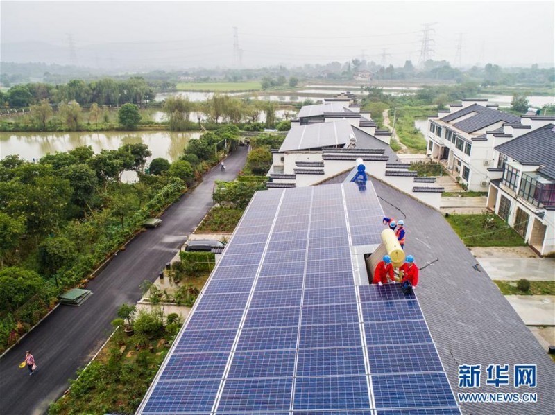 浙江長(cháng)興：光伏發(fā)電示范村500余戶(hù)項目陸續并網(wǎng)發(fā)電（組圖）