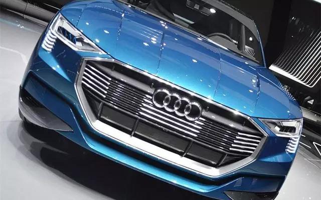 奧迪+漢能光伏車(chē)頂：Q6純電動(dòng)Suv將上市、48萬(wàn)+續航500km...