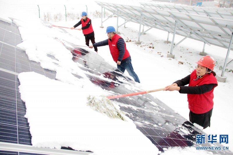 河南內鄉：積雪嚴重致799個(gè)光伏扶貧電站不能正常發(fā)電