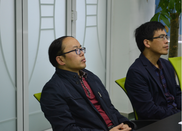國家電投貴州金元副總經(jīng)理黃鶴一行 蒞臨正硅新能源考察指導工作