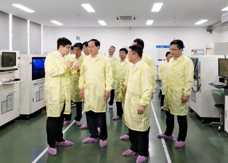 浙江省委書(shū)記車(chē)俊蒞臨寧波錦浪科技指導工作