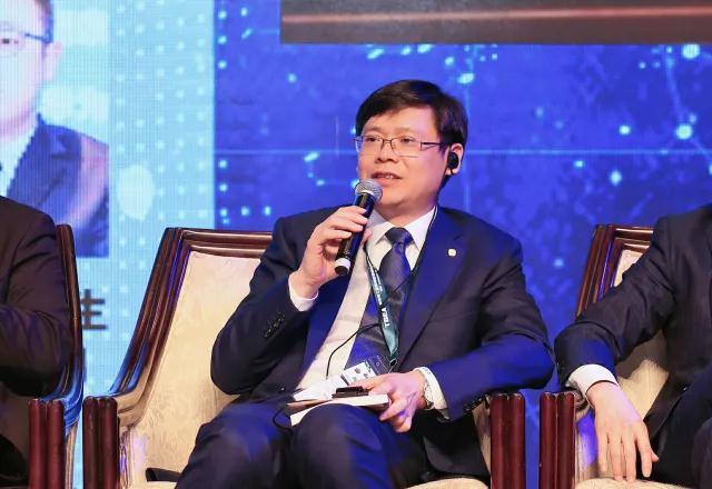 舒樺、朱戰軍、孫興平SNEC對話(huà)全球光伏領(lǐng)袖