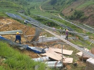 丫他鎮光伏扶貧項目建設進(jìn)入最后沖刺階段