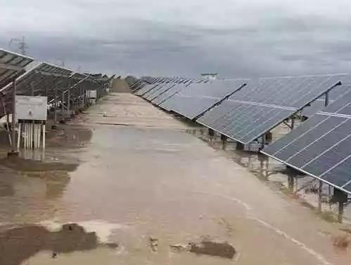 洪水來(lái)襲 光伏電站如何有序組織抗洪搶險